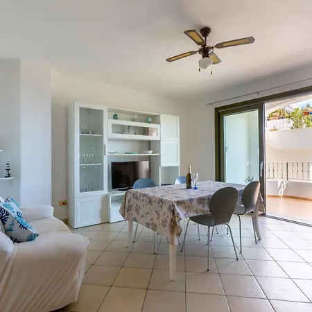 Fior Di Sulcis Aparthotel Calasetta