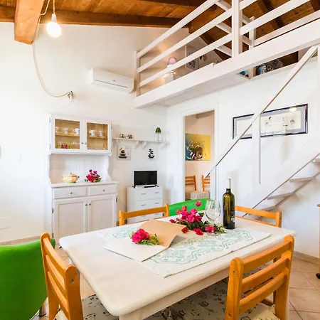 Fior Di Sulcis Aparthotel Calasetta