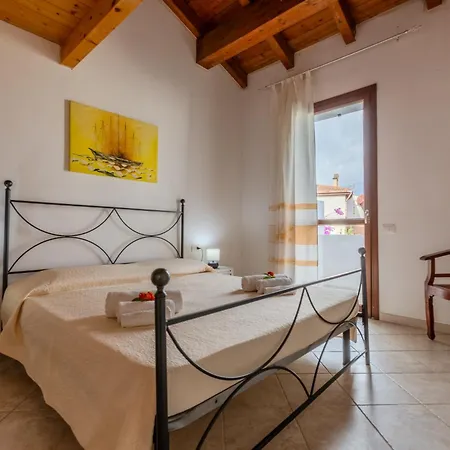 Fior Di Sulcis Aparthotel Calasetta