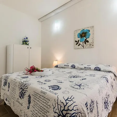 Fior Di Sulcis Aparthotel 4*