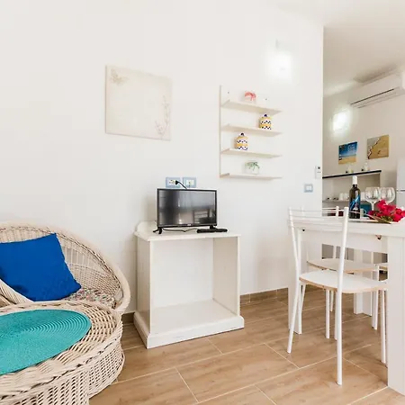 Fior Di Sulcis Aparthotel Calasetta