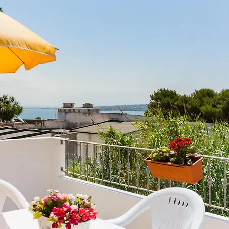 Fior Di Sulcis Aparthotel *