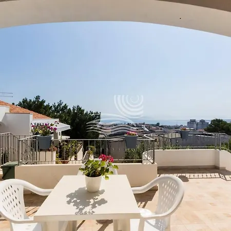 Fior Di Sulcis Aparthotel 4*
